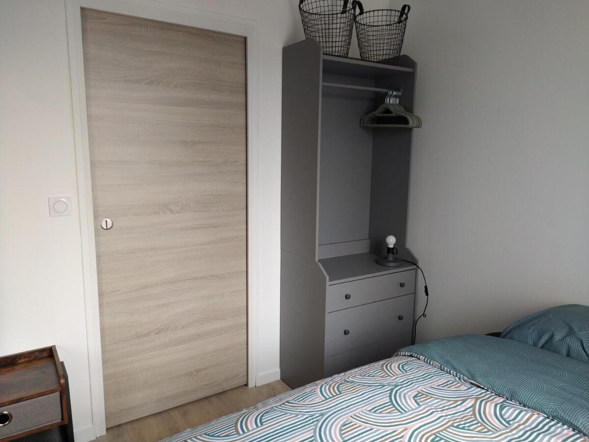 The Industrial ~ Parking ~ Self Check-In Apartment Льо Ман Екстериор снимка