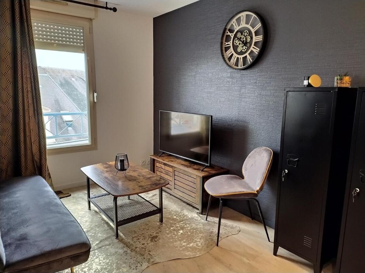 The Industrial ~ Parking ~ Self Check-In Apartment Льо Ман Екстериор снимка